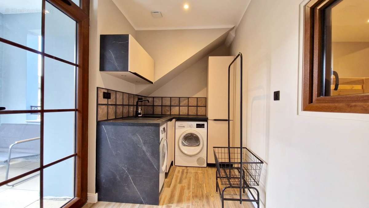 Appartement à AIX-LES-BAINS