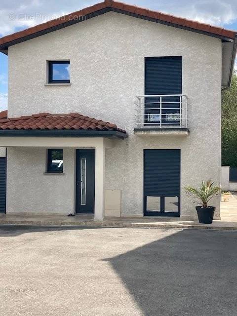 Maison à GIVORS