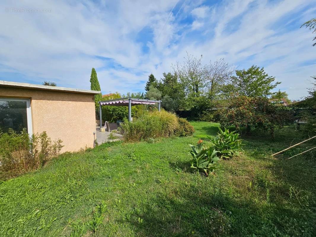 Maison à ROUSSILLON