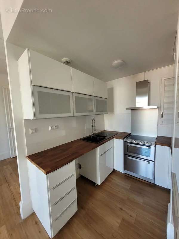 Appartement à MARSEILLE-2E