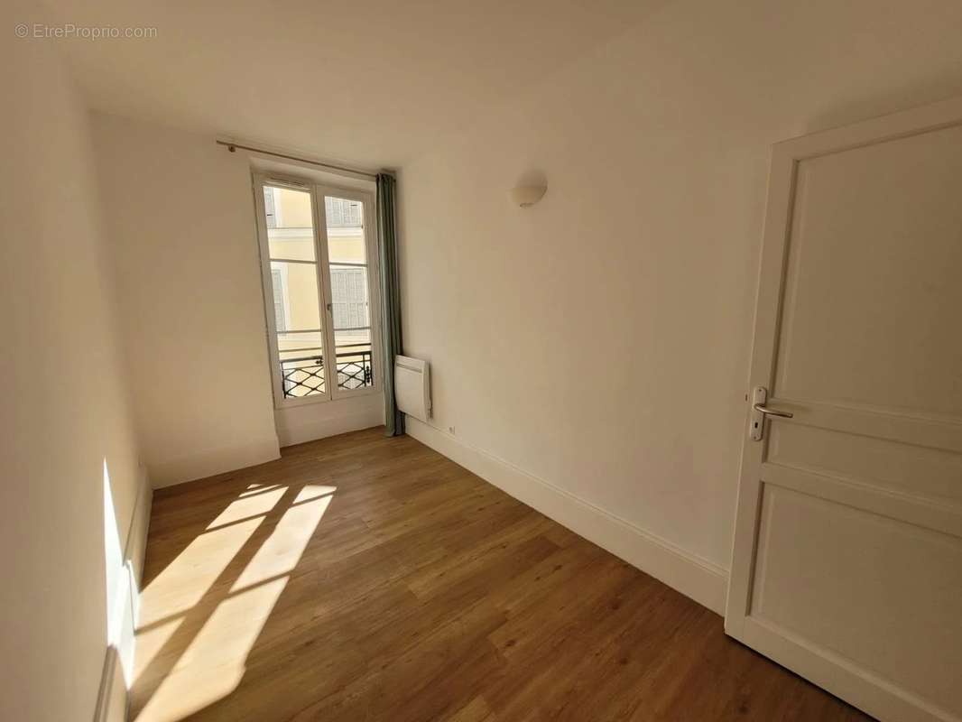 Appartement à MARSEILLE-2E