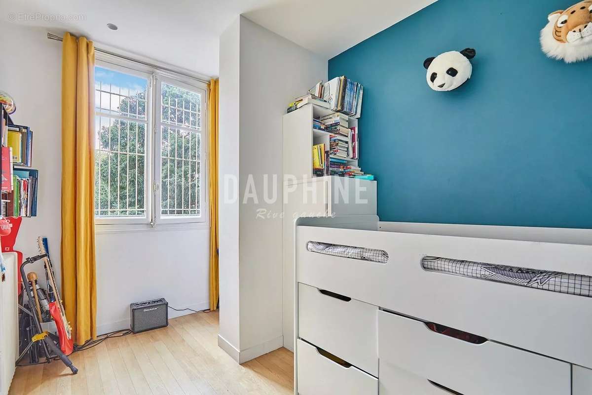 Appartement à PARIS-7E