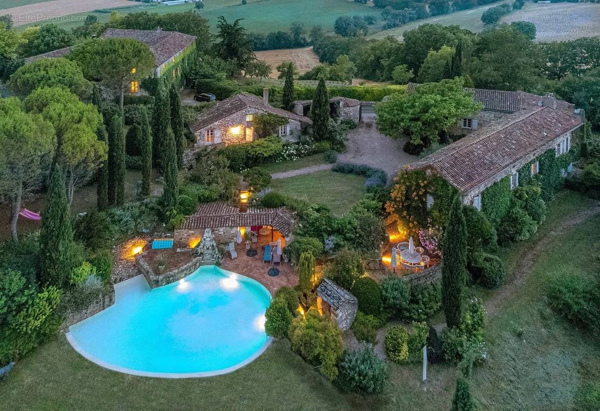 Maison à CORDES-SUR-CIEL