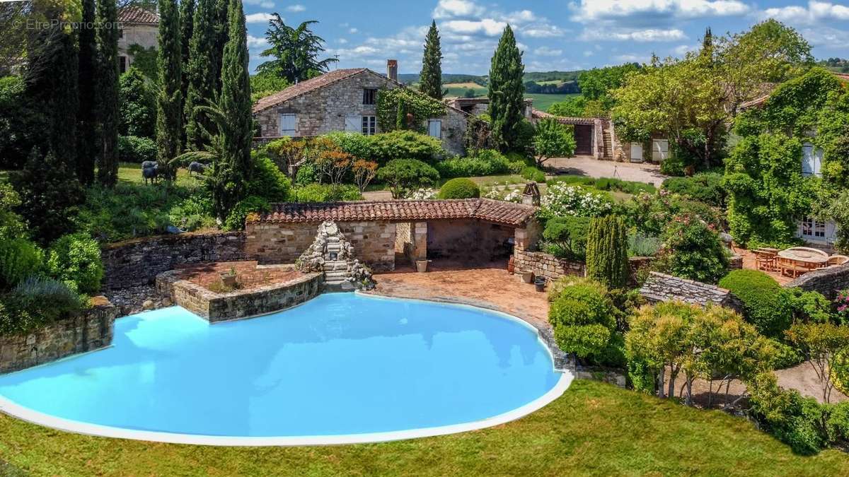 Maison à CORDES-SUR-CIEL