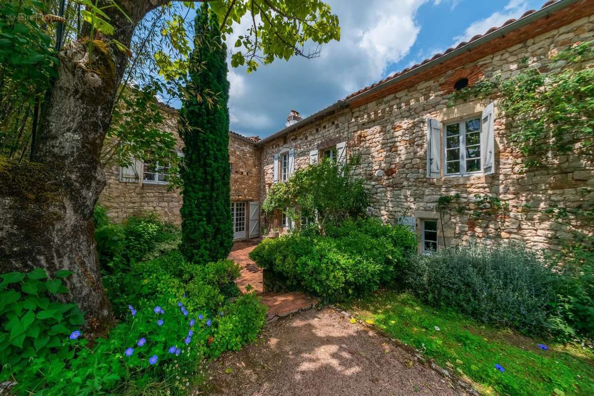 Maison à CORDES-SUR-CIEL