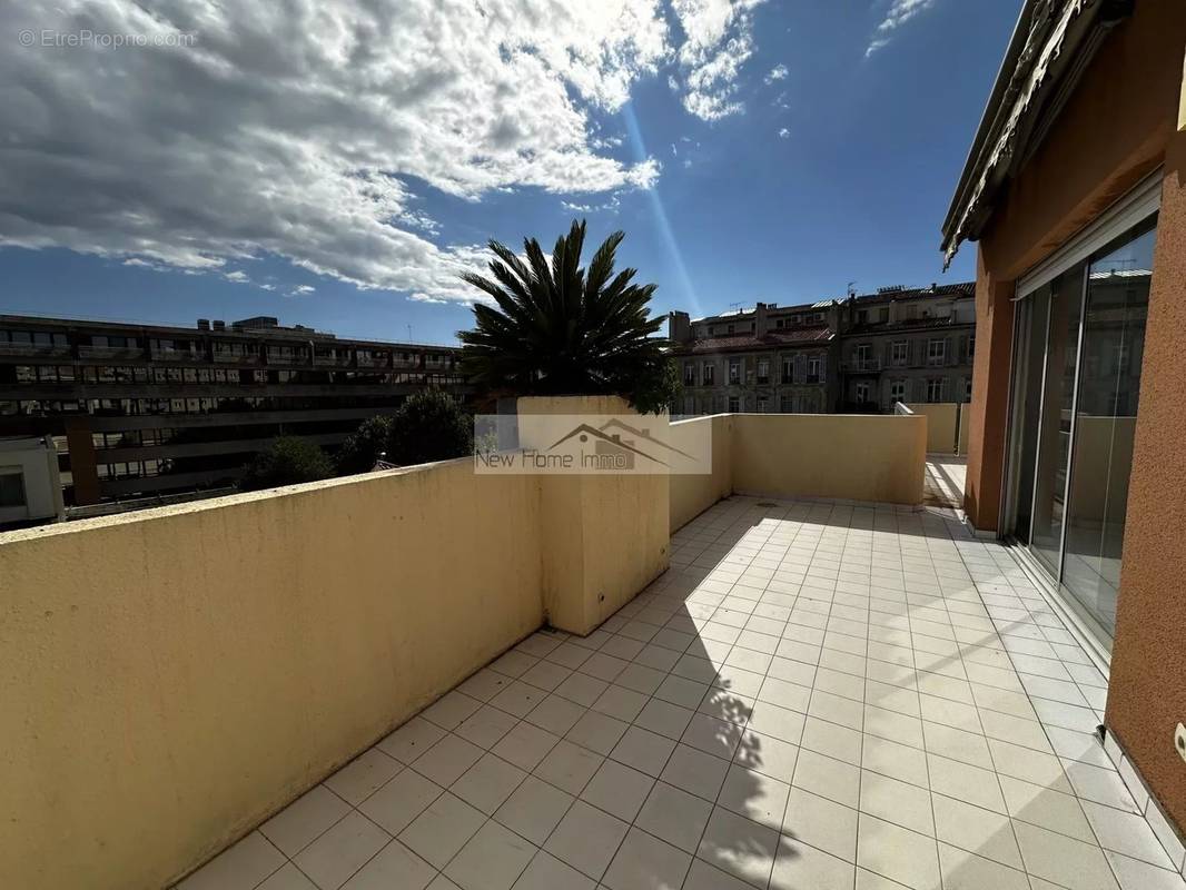 Appartement à MARSEILLE-8E