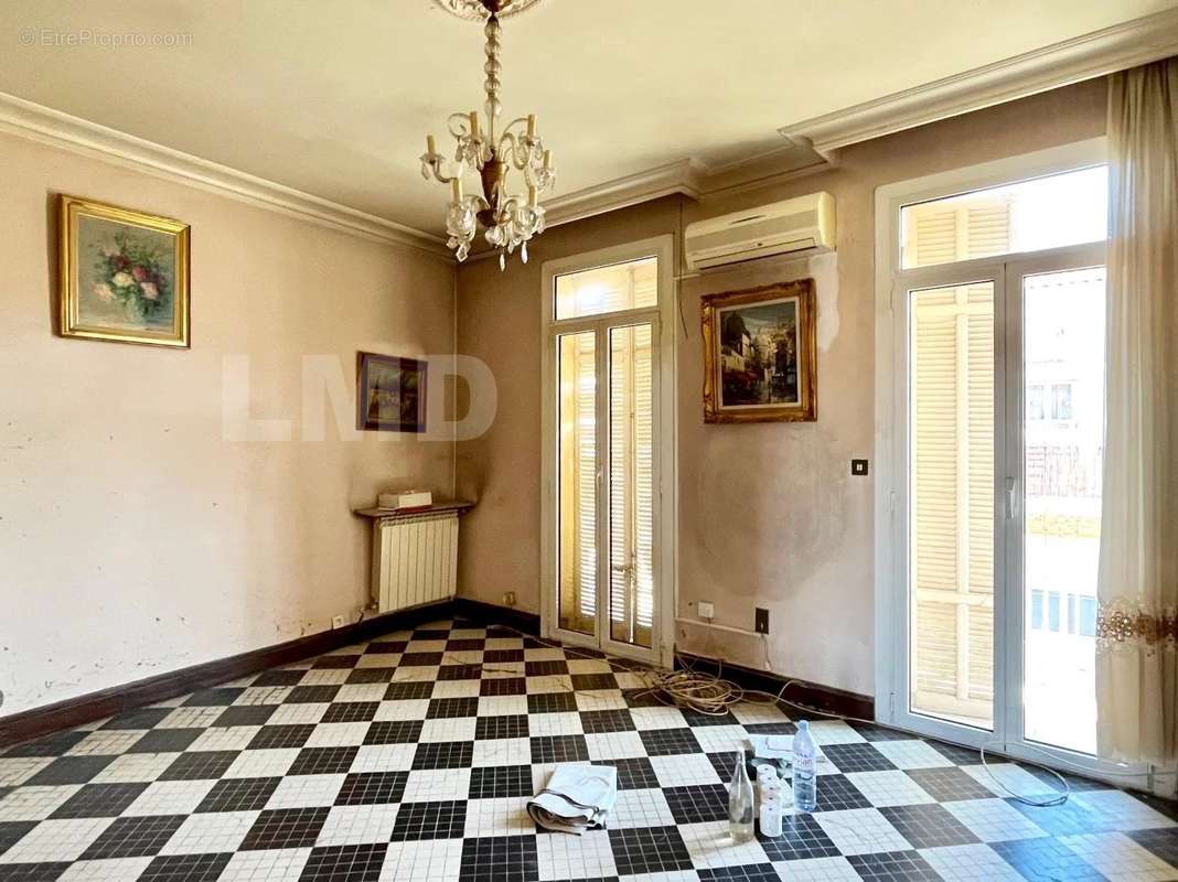 Maison à MARSEILLE-10E