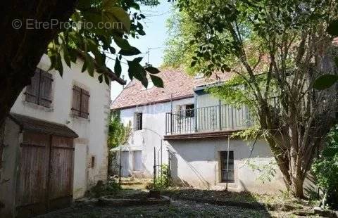 Maison à BEAUNE