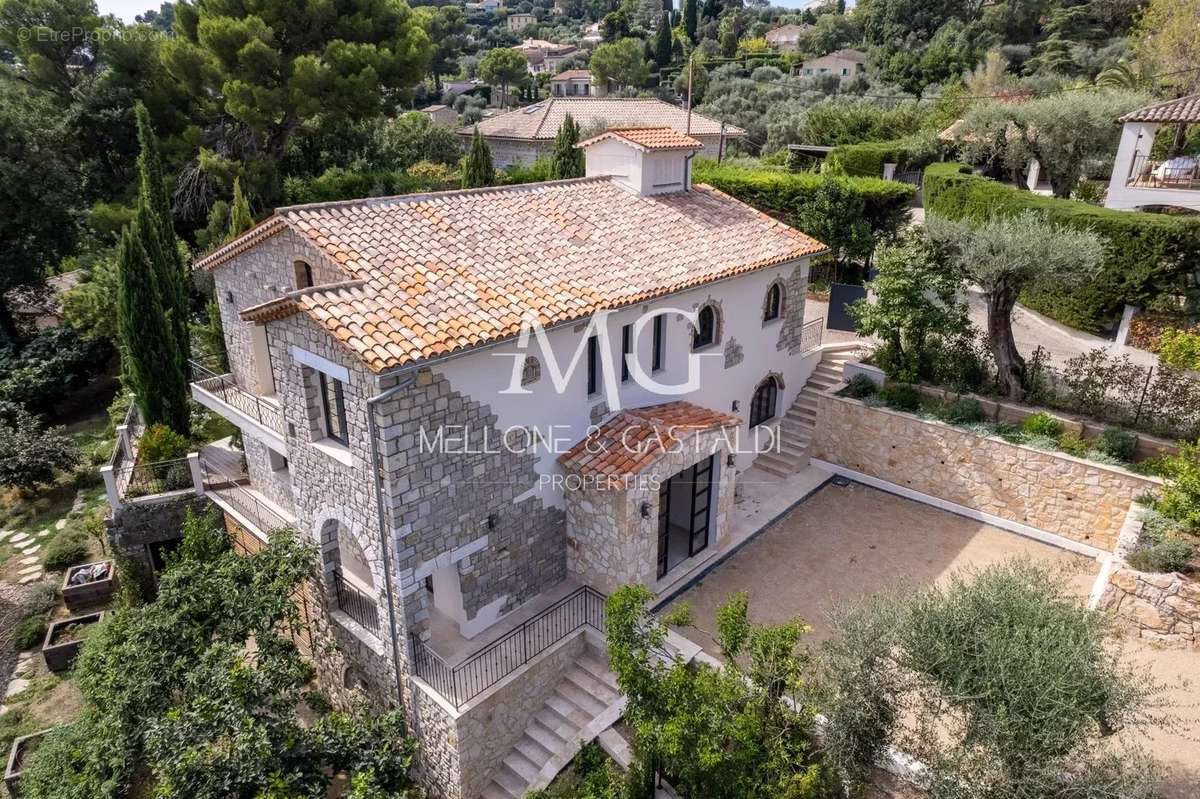 Maison à MOUGINS