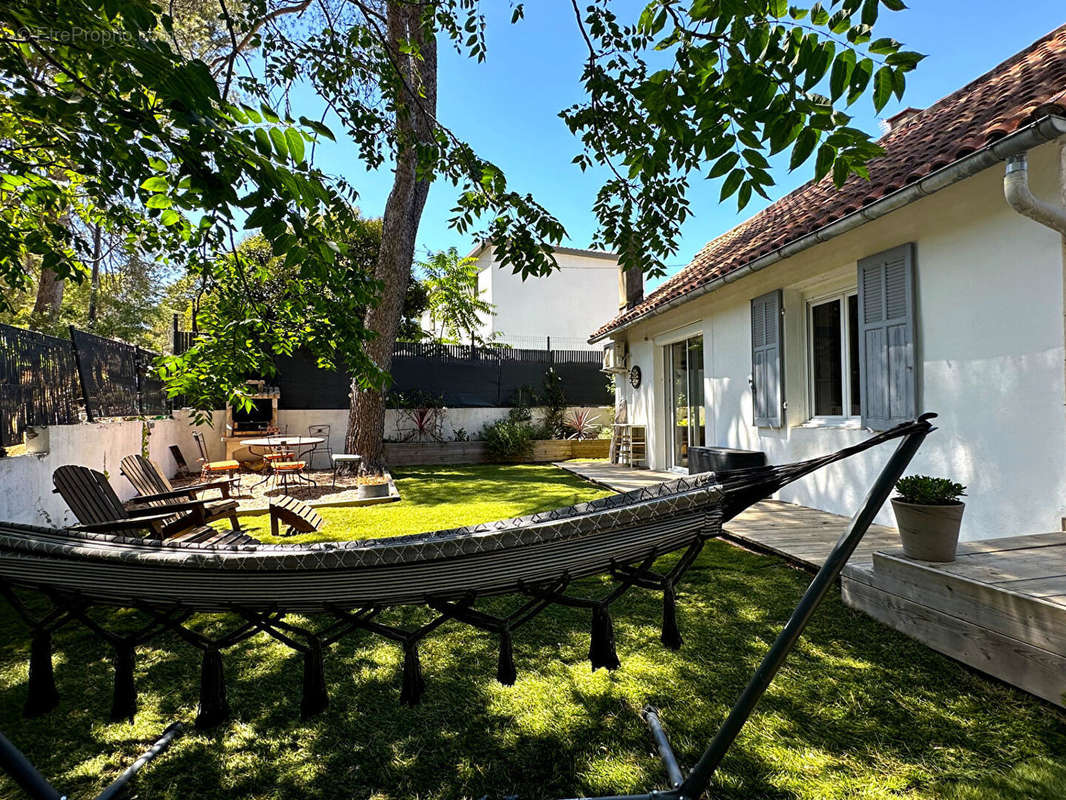 Maison à CABRIES