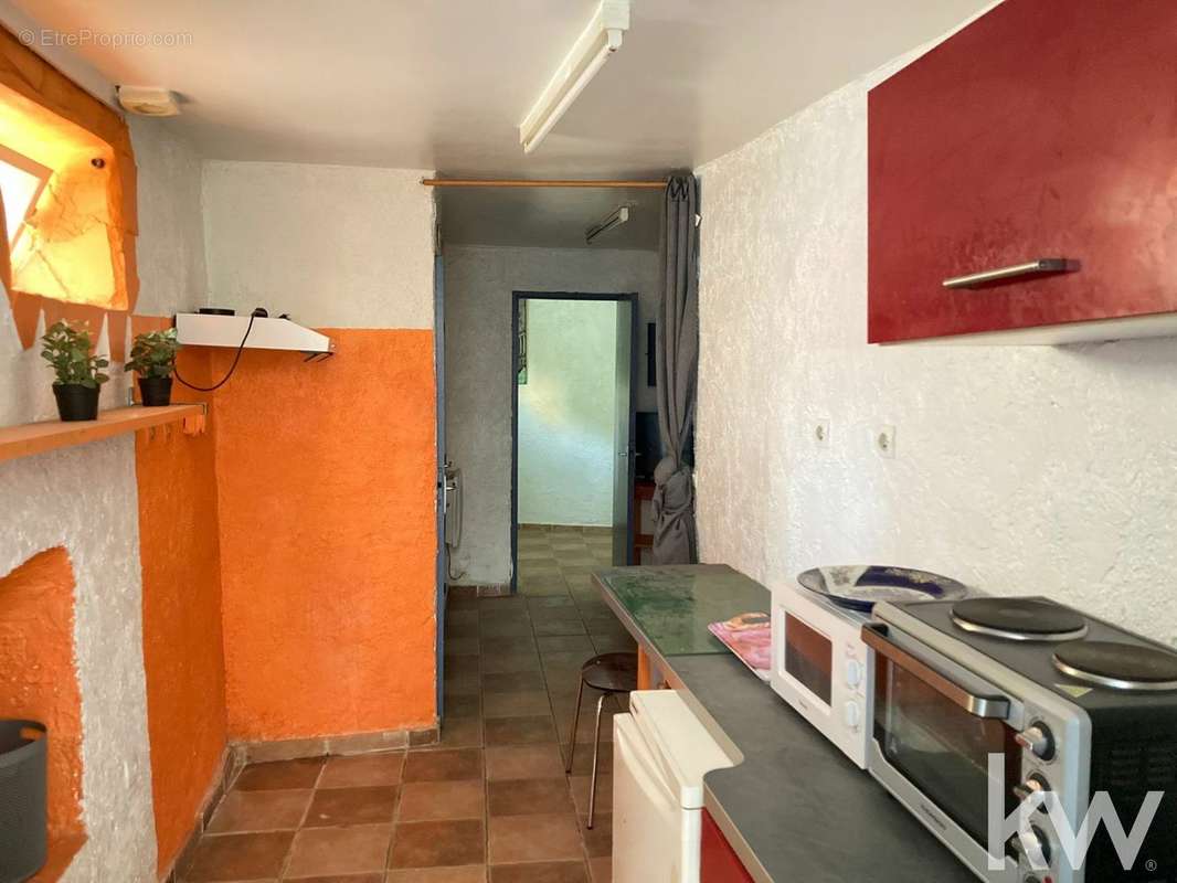 Appartement à MARSEILLE-6E