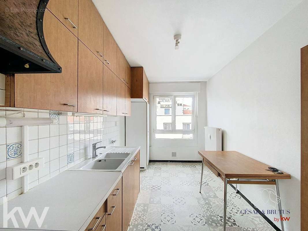 Appartement à LYON-3E