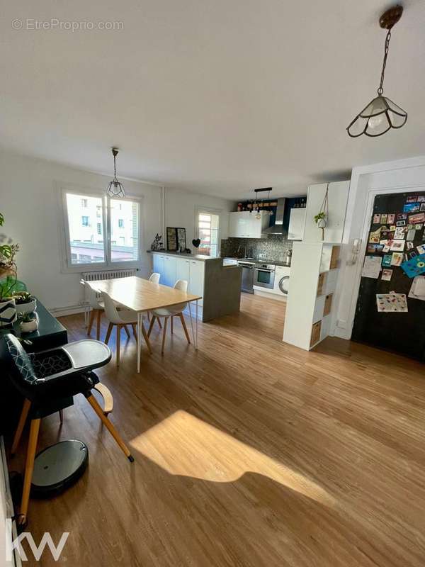 Appartement à VILLEURBANNE