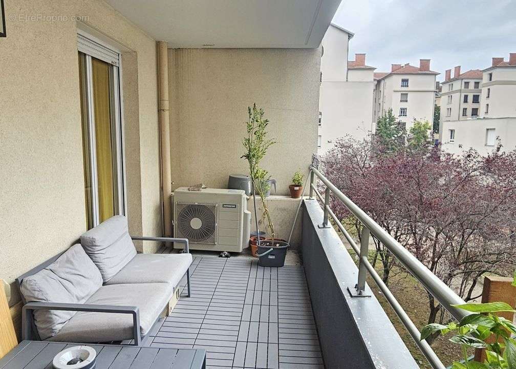 Appartement à LYON-3E