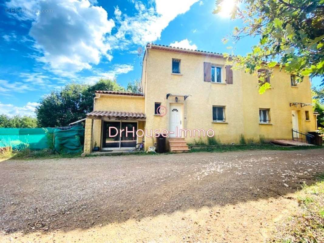 Maison à UZES