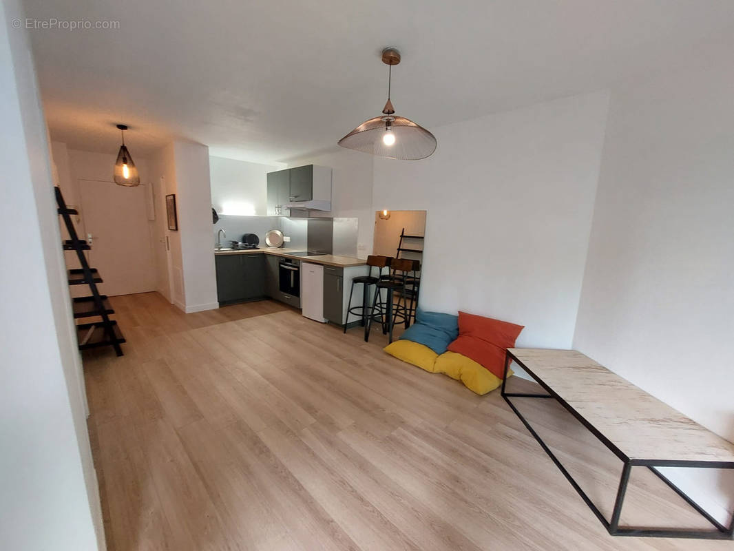 Appartement à MARSEILLE-10E