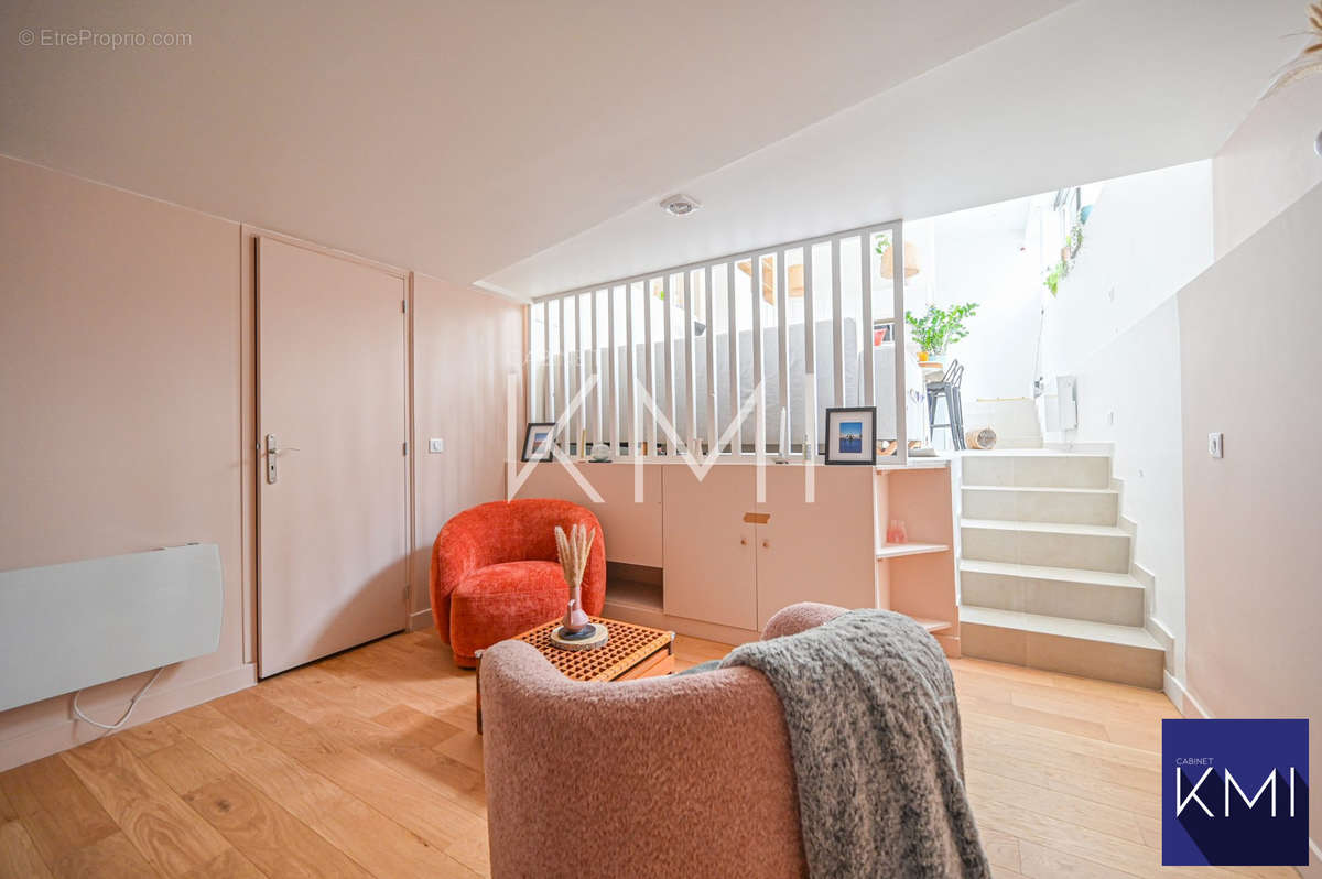 Appartement à PARIS-11E