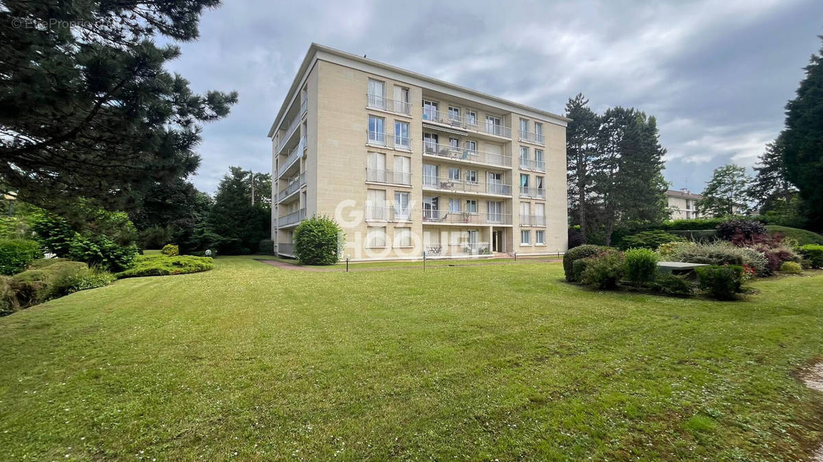 Appartement à COMPIEGNE