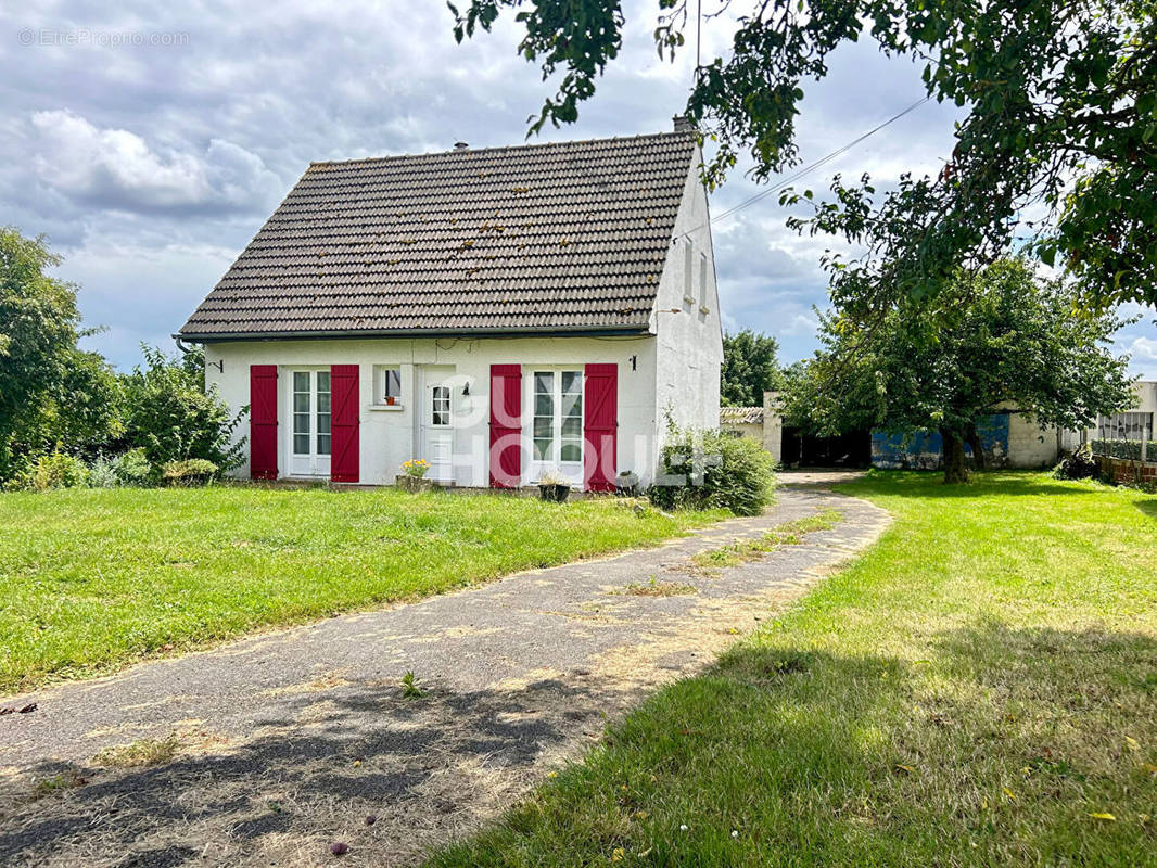 Maison à MONCHY-HUMIERES