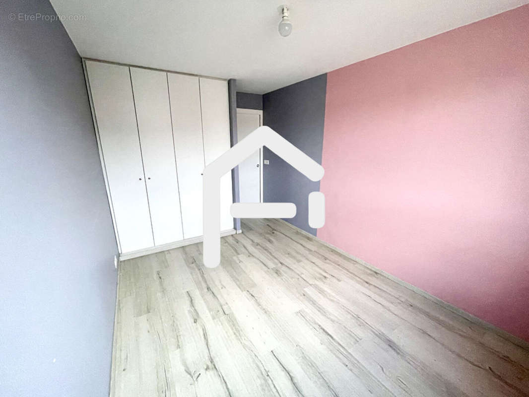 Appartement à CHATILLON