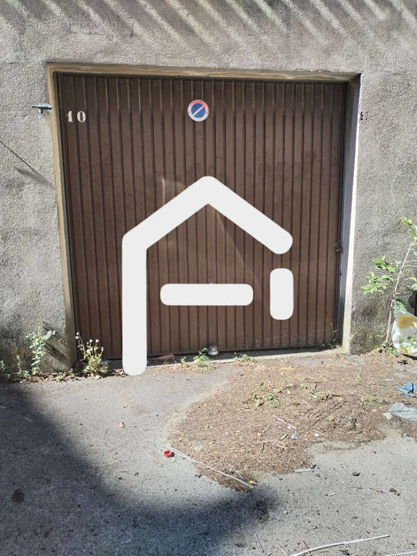 Parking à MARSEILLE-15E