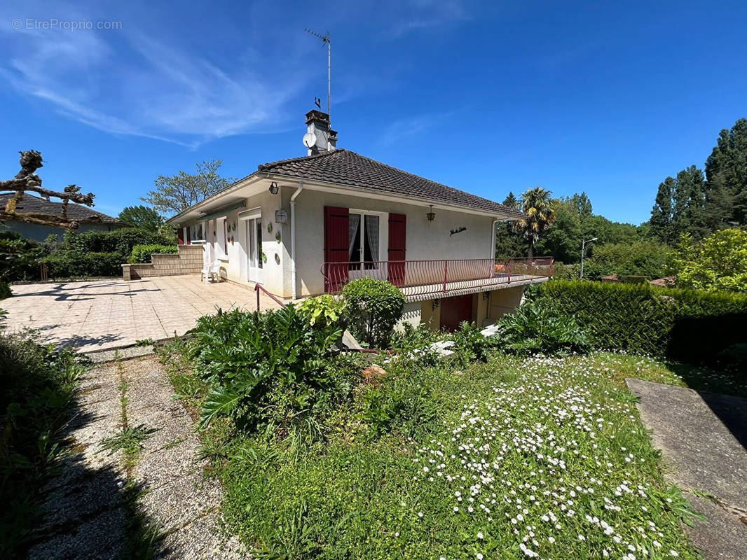 Maison à GENCAY