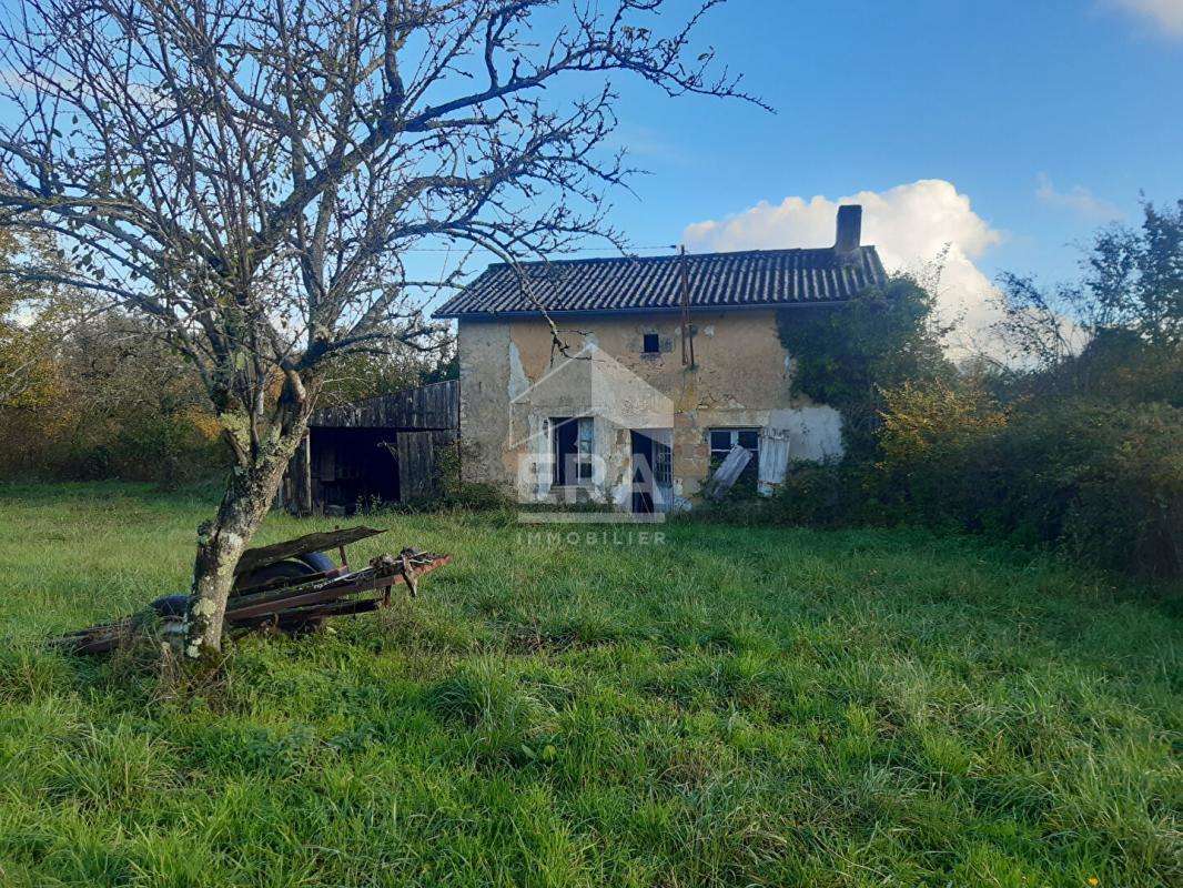 Maison à CHAMPAGNE-SAINT-HILAIRE