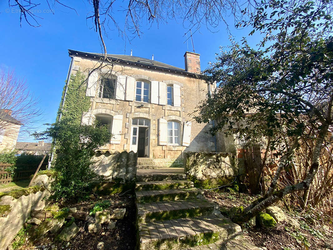 Maison à VOULON