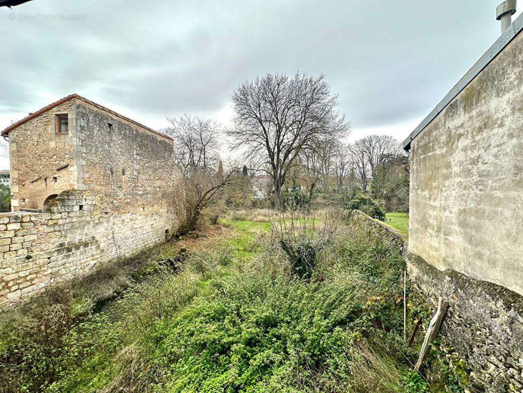 Terrain à POITIERS