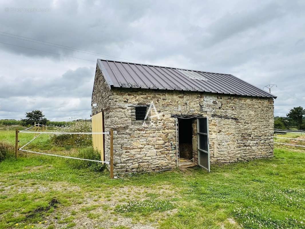 Maison à LOCUNOLE