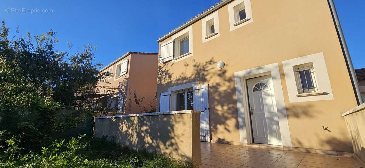 Maison à UZES