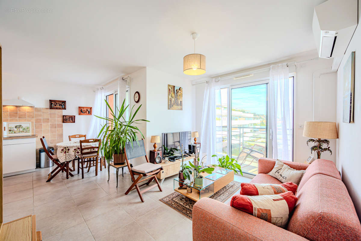 Appartement à LE LAVANDOU