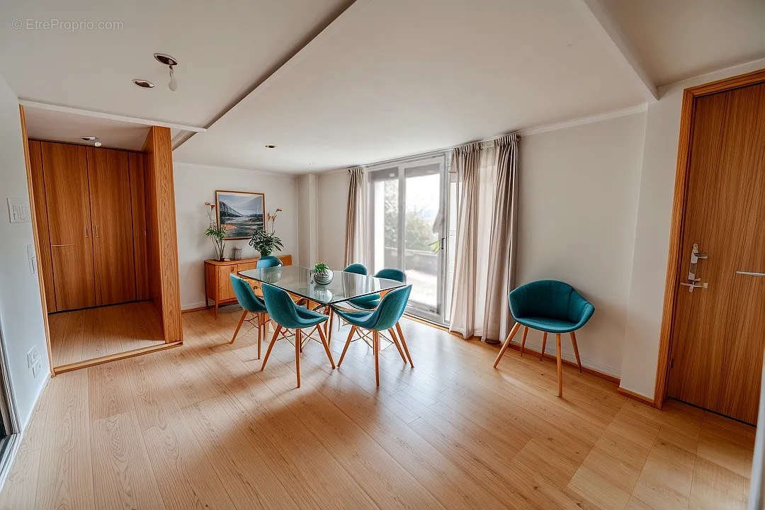 Appartement à BOURDEAU