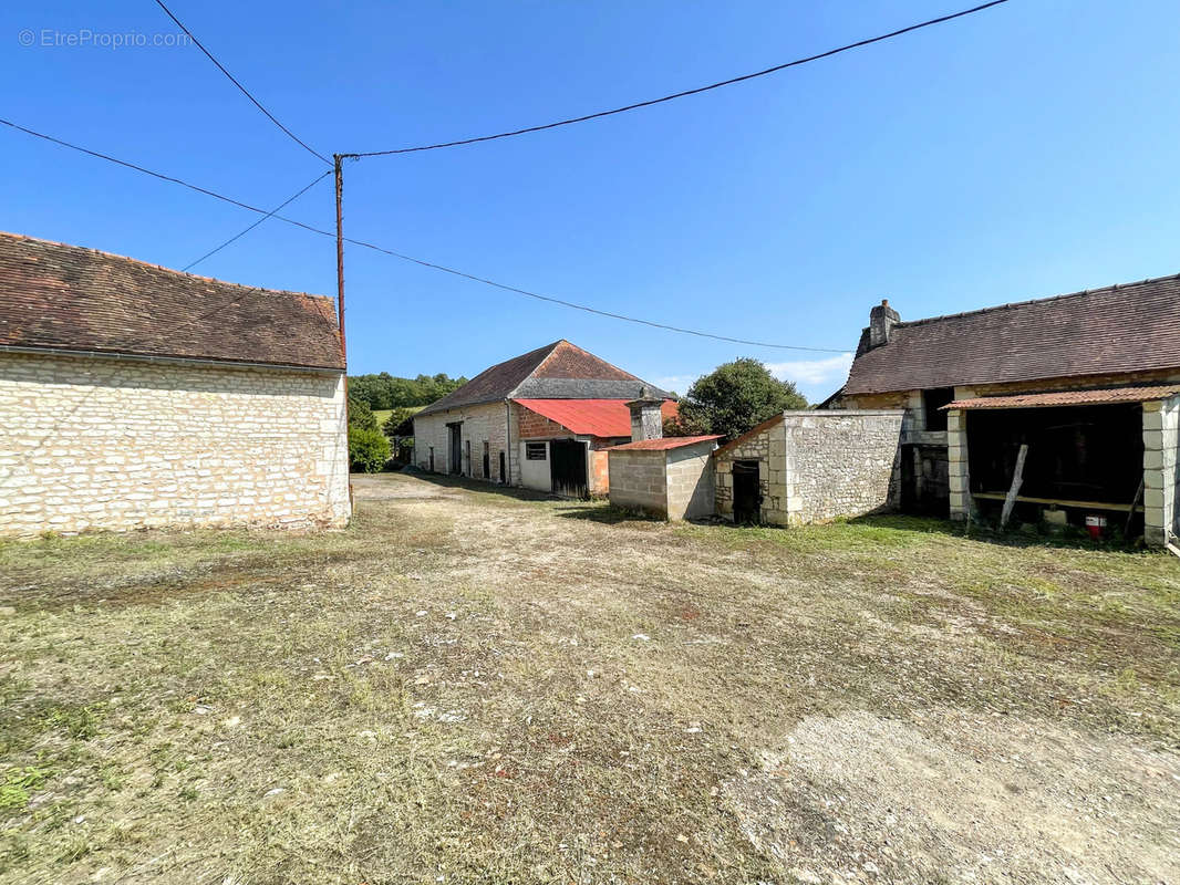 Maison à CHATELLERAULT