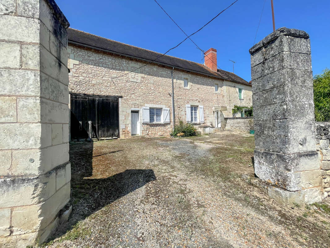 Maison à CHATELLERAULT