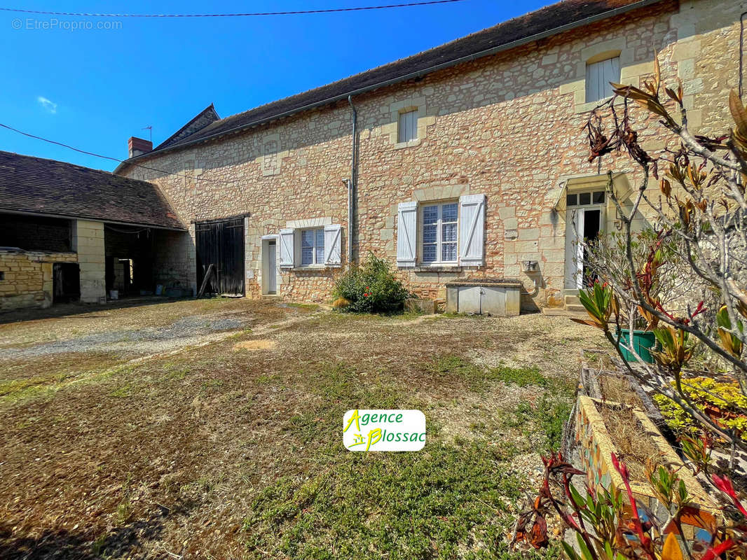 Maison à CHATELLERAULT