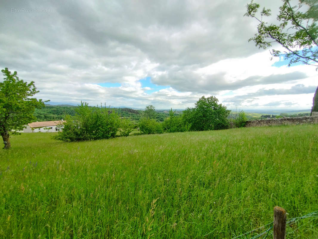 Terrain à PREAUX