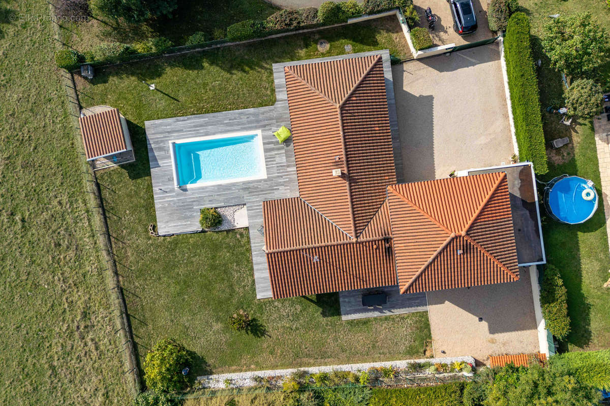 Maison à VILLEFRANCHE-SUR-SAONE