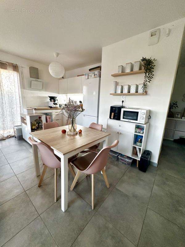 Appartement à LANCON-PROVENCE