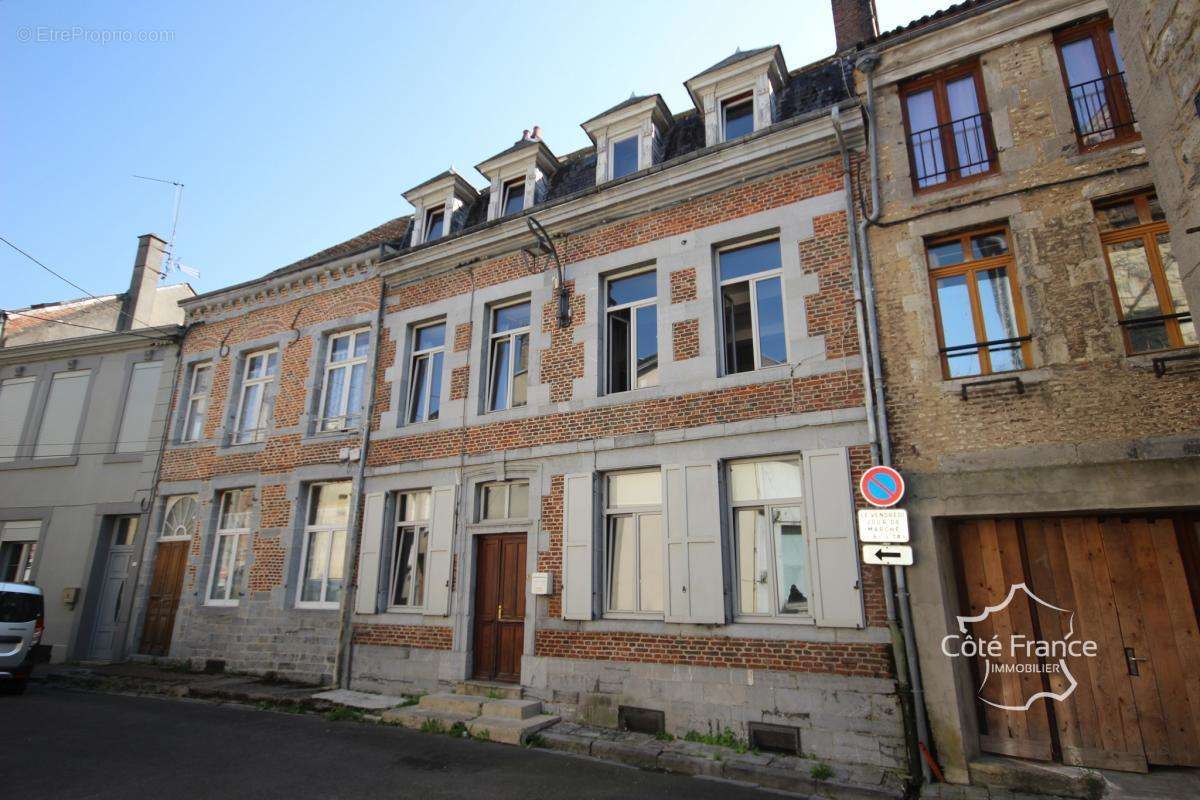 Maison à GIVET