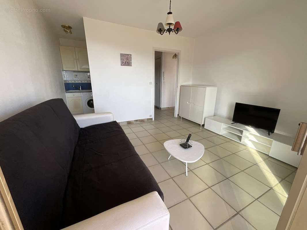 Appartement à VILLENEUVE-LOUBET