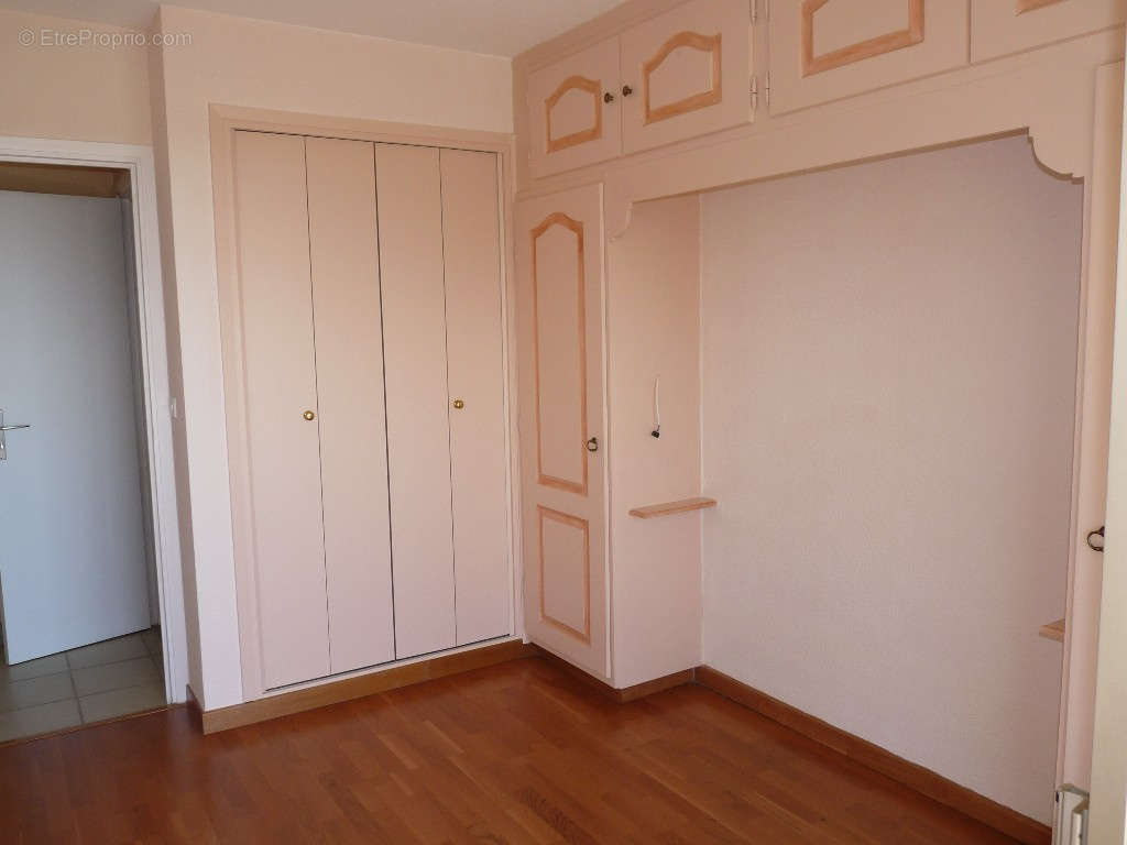 Appartement à VILLENEUVE-LOUBET