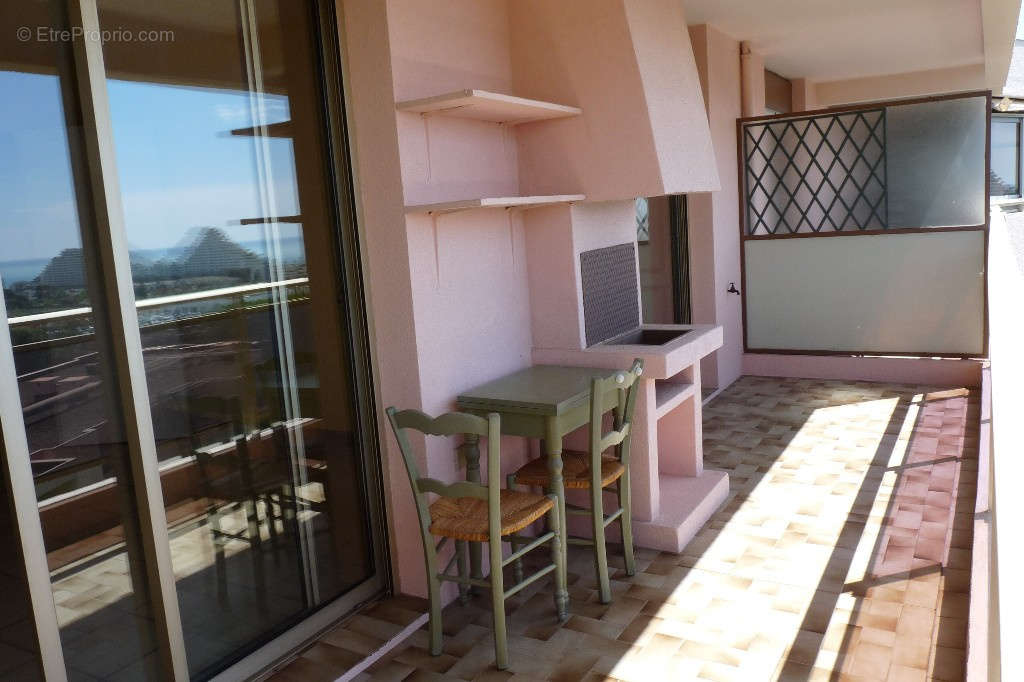 Appartement à VILLENEUVE-LOUBET