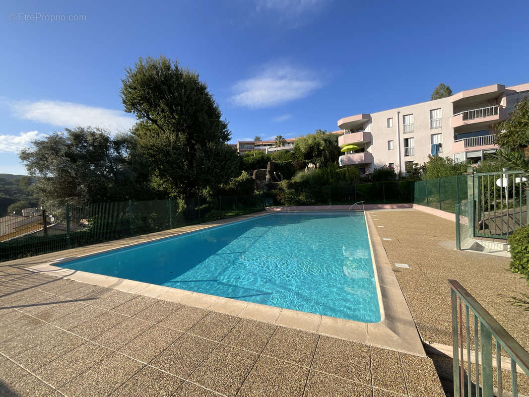 Appartement à VILLENEUVE-LOUBET