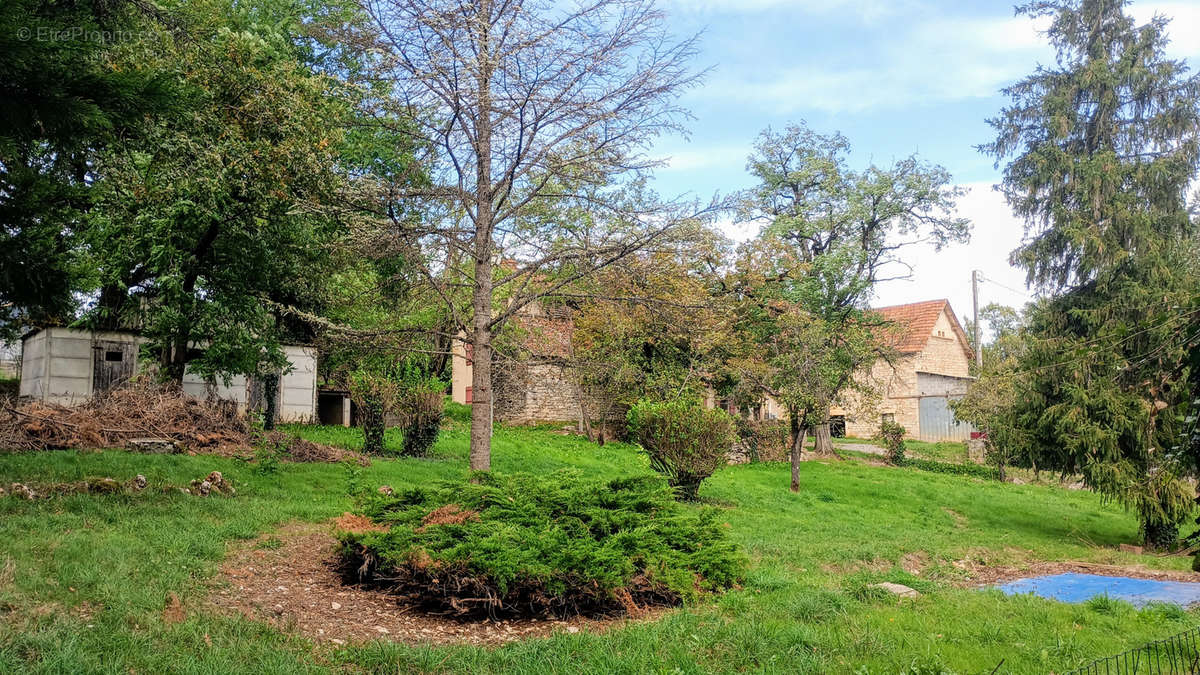 Maison à VILLENEUVE