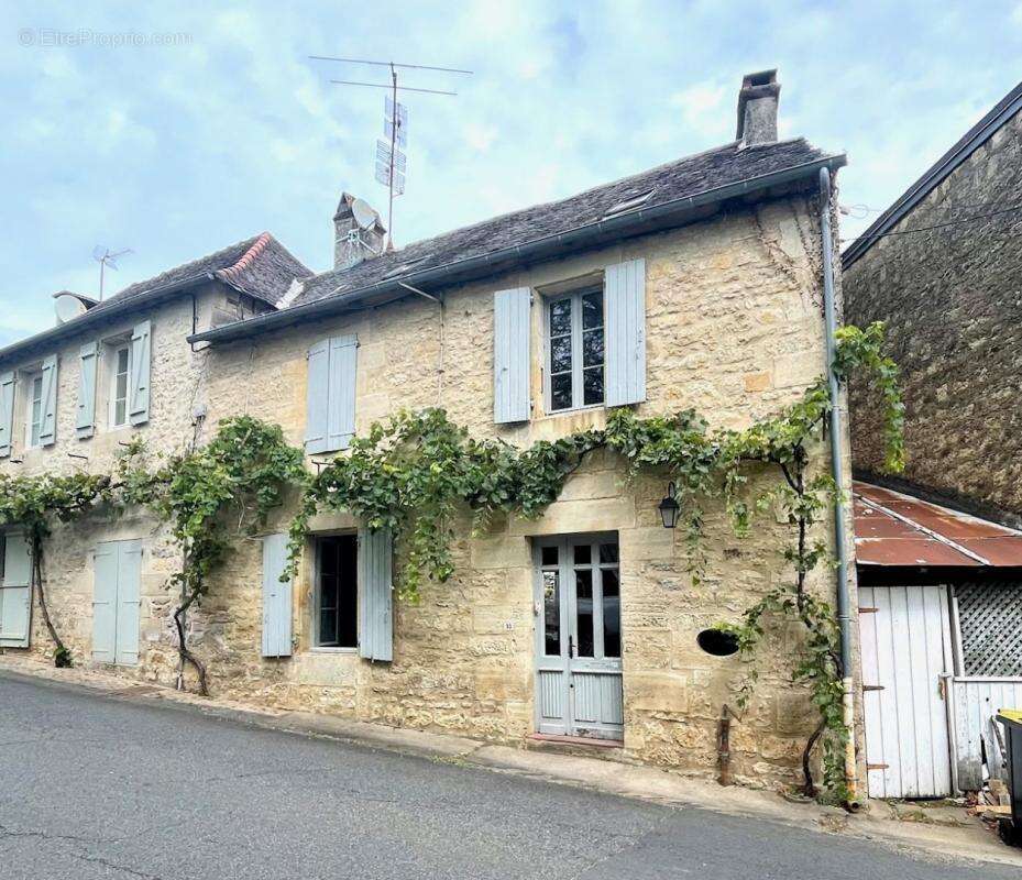 Maison à SAINT-ROBERT