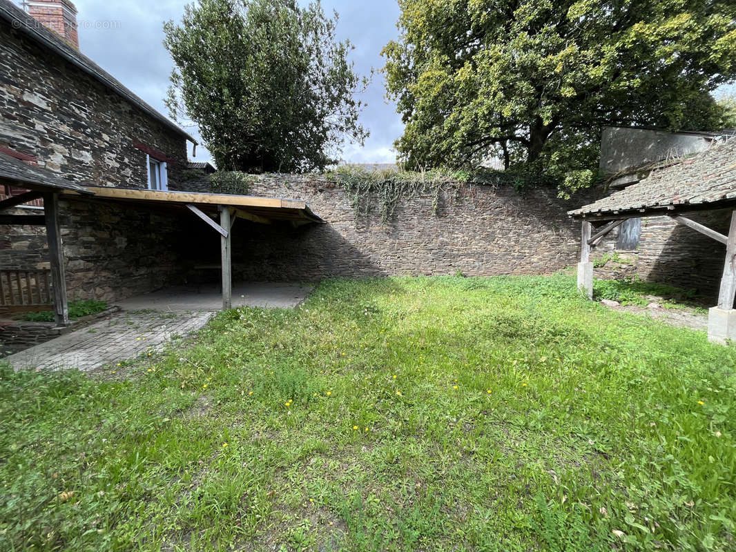 Appartement à GUEMENE-PENFAO