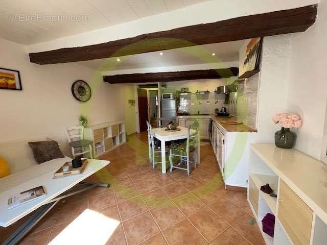 Appartement à FAYENCE