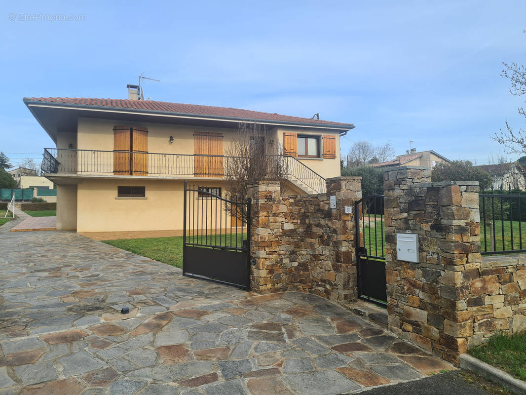 Maison à CASTRES