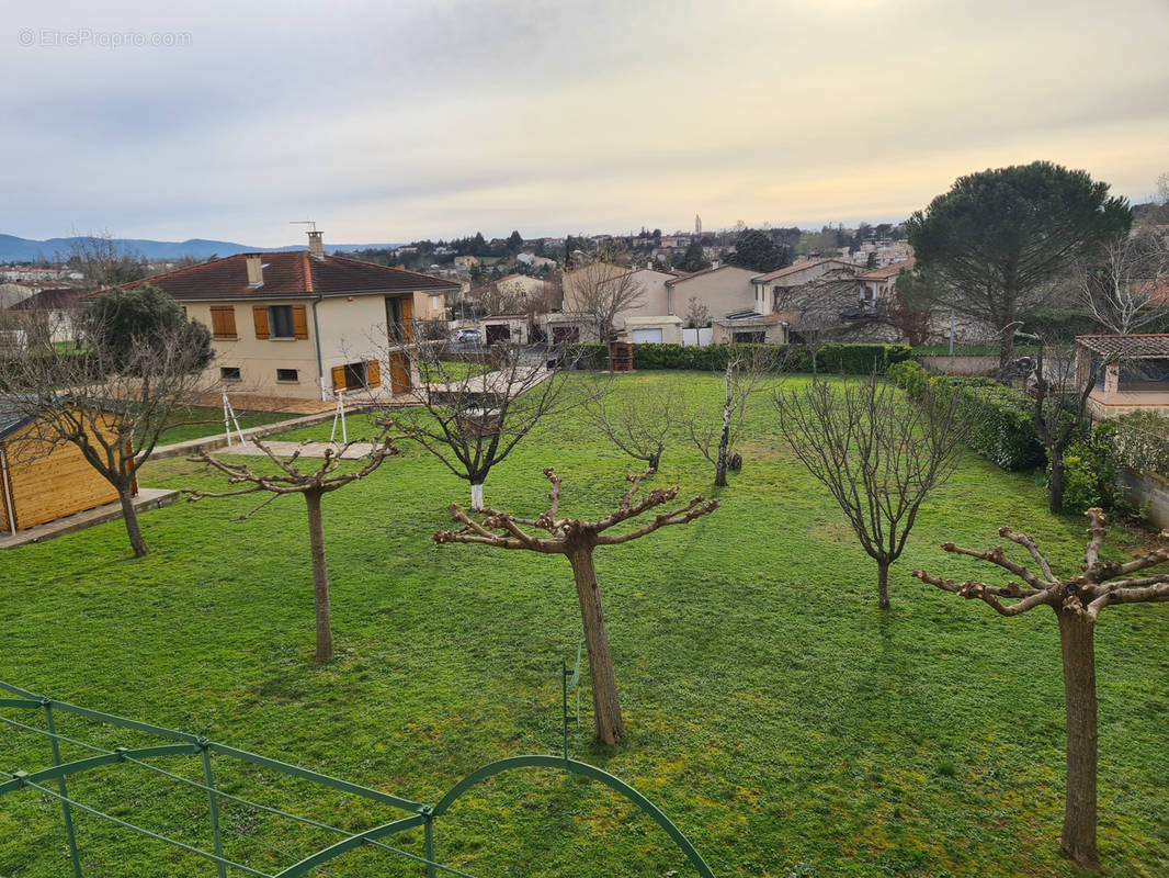 Terrain à CASTRES